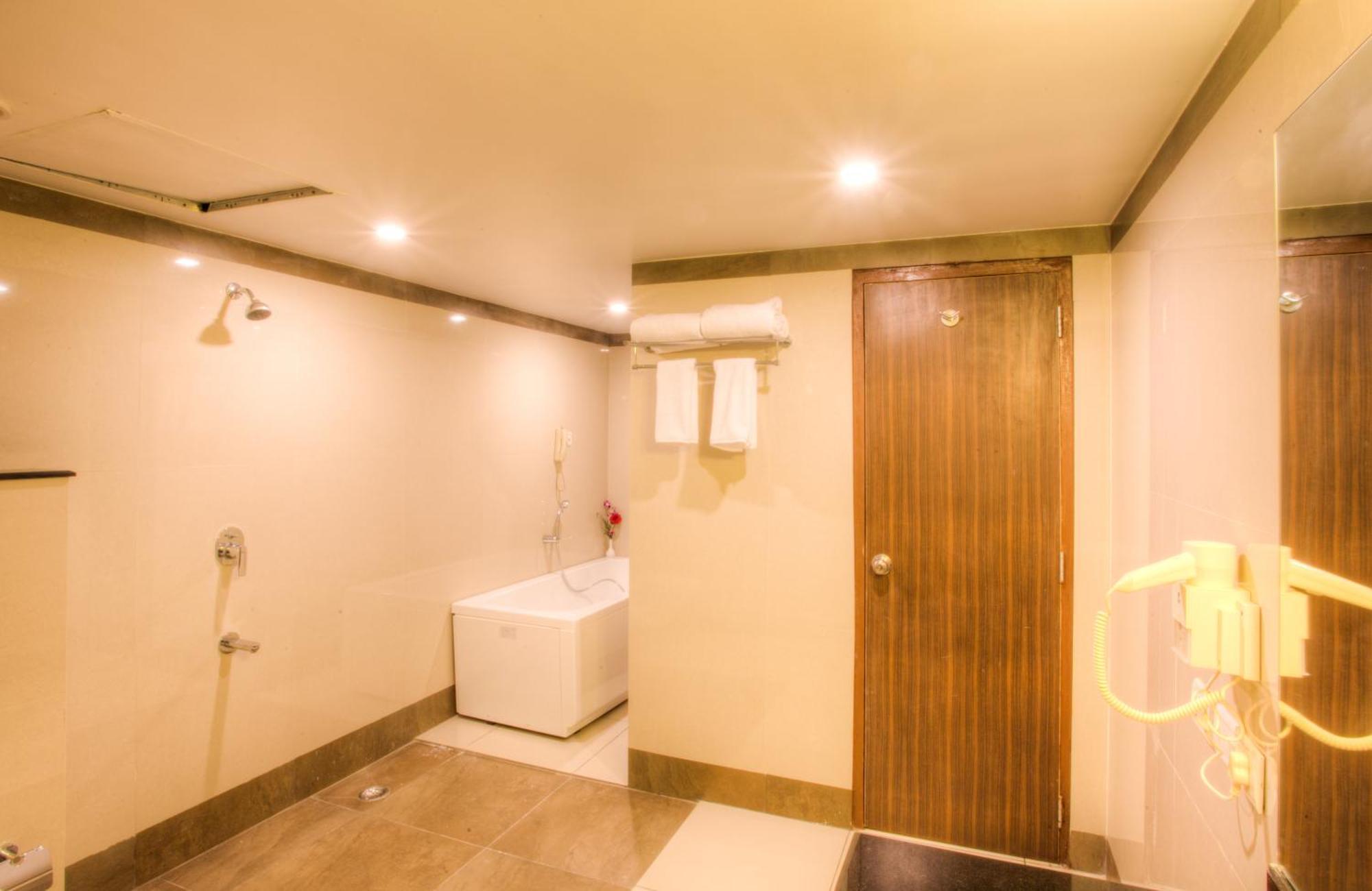 The Atrium Boutique Hotel Mysuru Zewnętrze zdjęcie